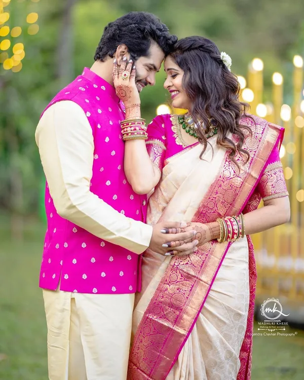 Cream-Pink_Soft_Lichi_Silk_Saree_For_Women