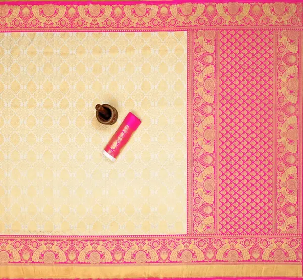 Cream-Pink_Soft_Lichi_Silk_Saree_For_Women