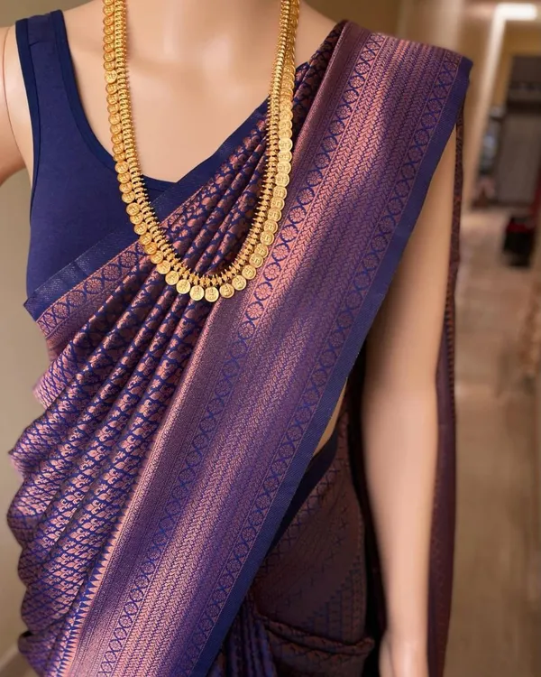 Navy_Blue_Soft_Lichi_Silk_Saree_For_Women