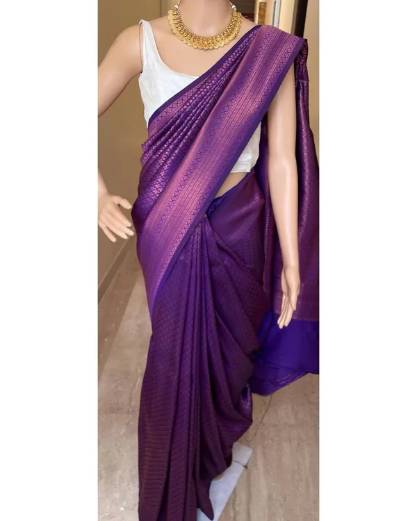 Purple_Soft_Lichi_Silk_Saree_For_Women