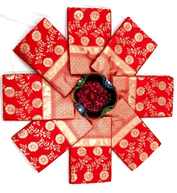 Red_Soft_Lichi_Silk_Saree_For_Women