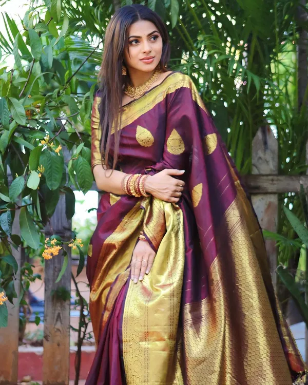 Wine_Soft_Lichi_Silk_Saree_For_Women