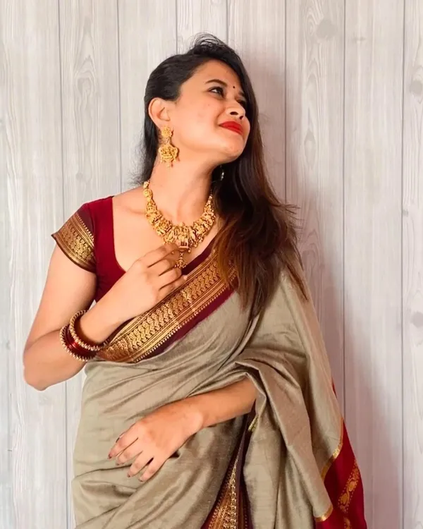 Light_Khaki_Soft_Lichi_Silk_Saree_For_Women