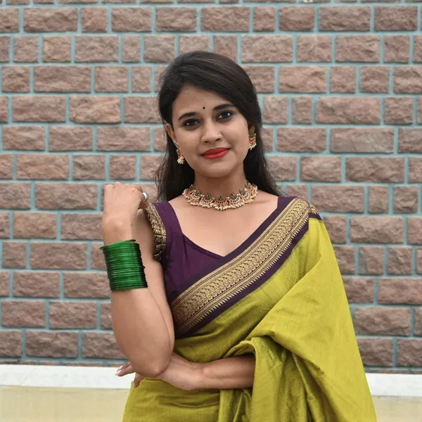 Olive_Green_Soft_Lichi_Silk_Saree_For_Women