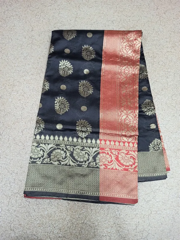 Black_Soft_Lichi_Silk_Saree_For_Women