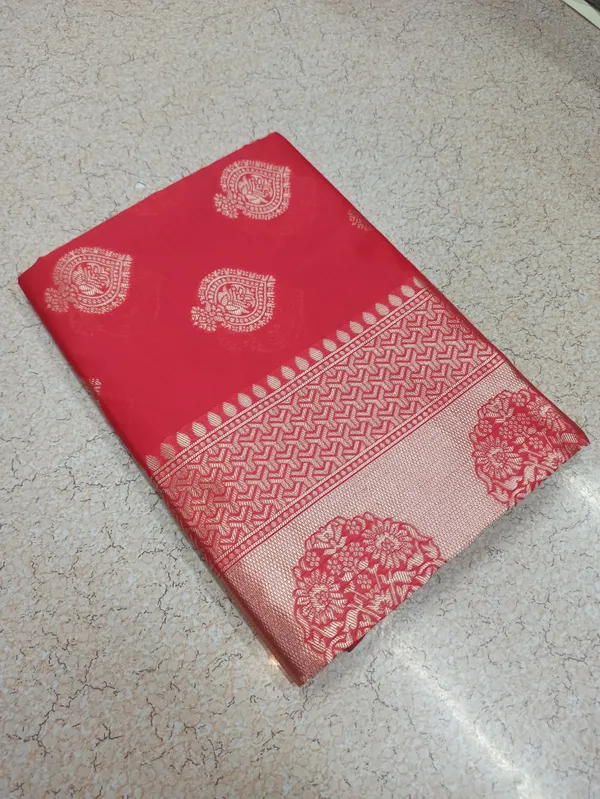 Red_Soft_Lichi_Silk_Saree_For_Women
