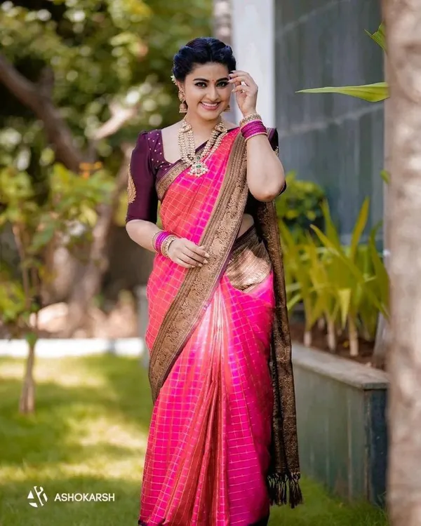 Pink_Soft_Lichi_Silk_Saree_For_Women