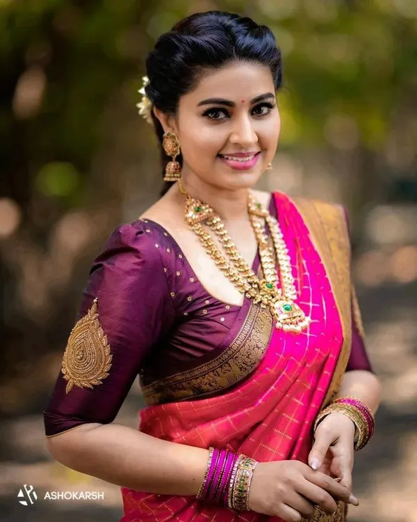 Pink_Soft_Lichi_Silk_Saree_For_Women