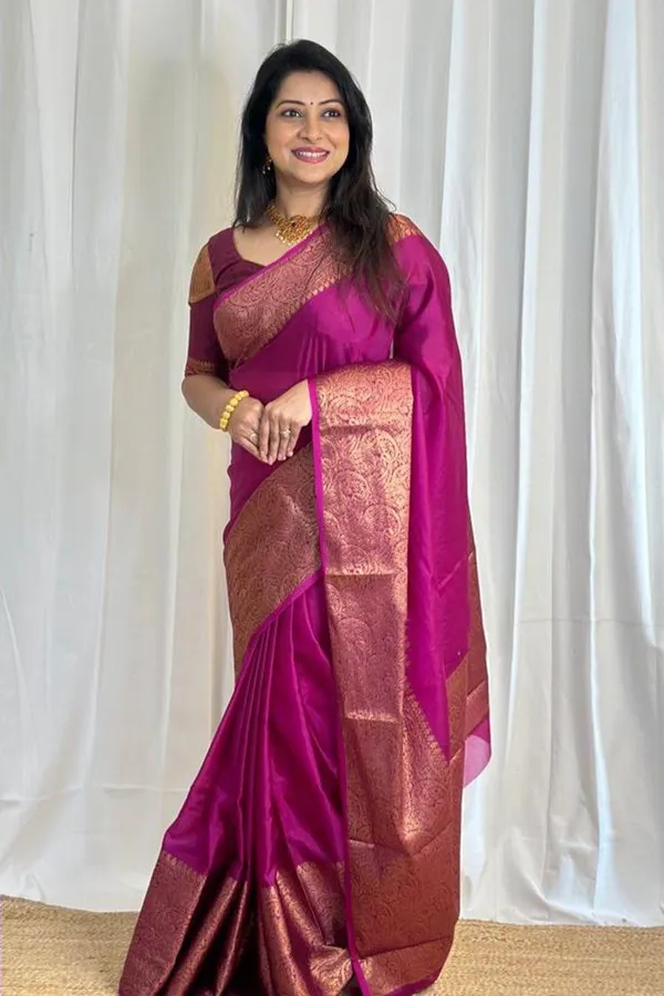 Pink_Soft_Lichi_Silk_Saree_For_Women