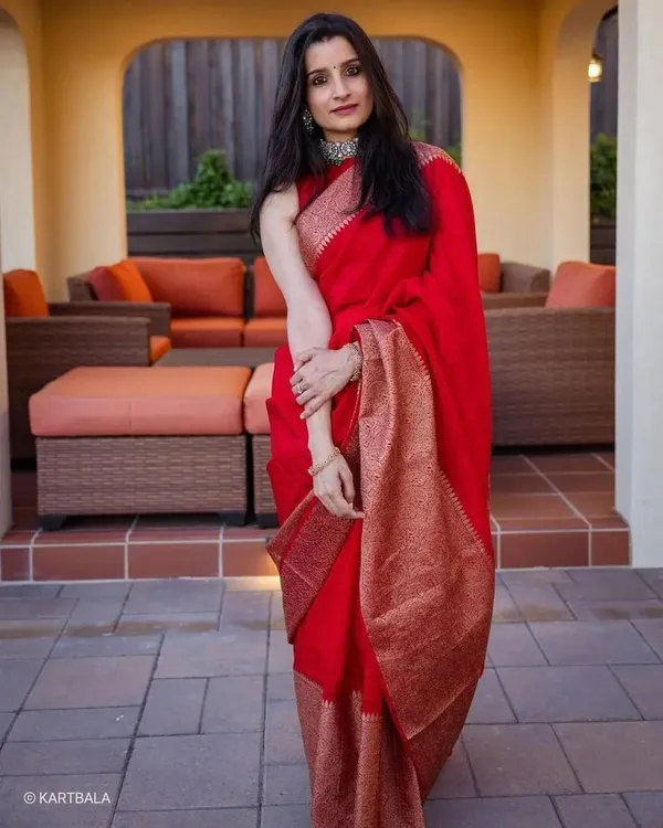 Red_Soft_Lichi_Silk_Saree_For_Women