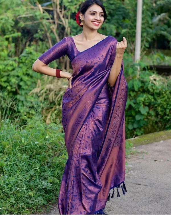 Purple_Soft_Lichi_Silk_Saree_For_Women