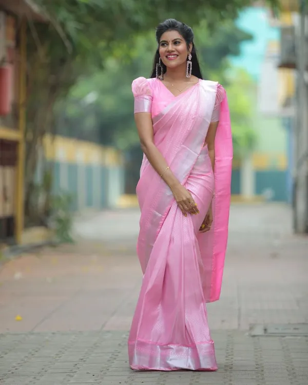 Pink_Soft_Lichi_Silk_Saree_For_Women