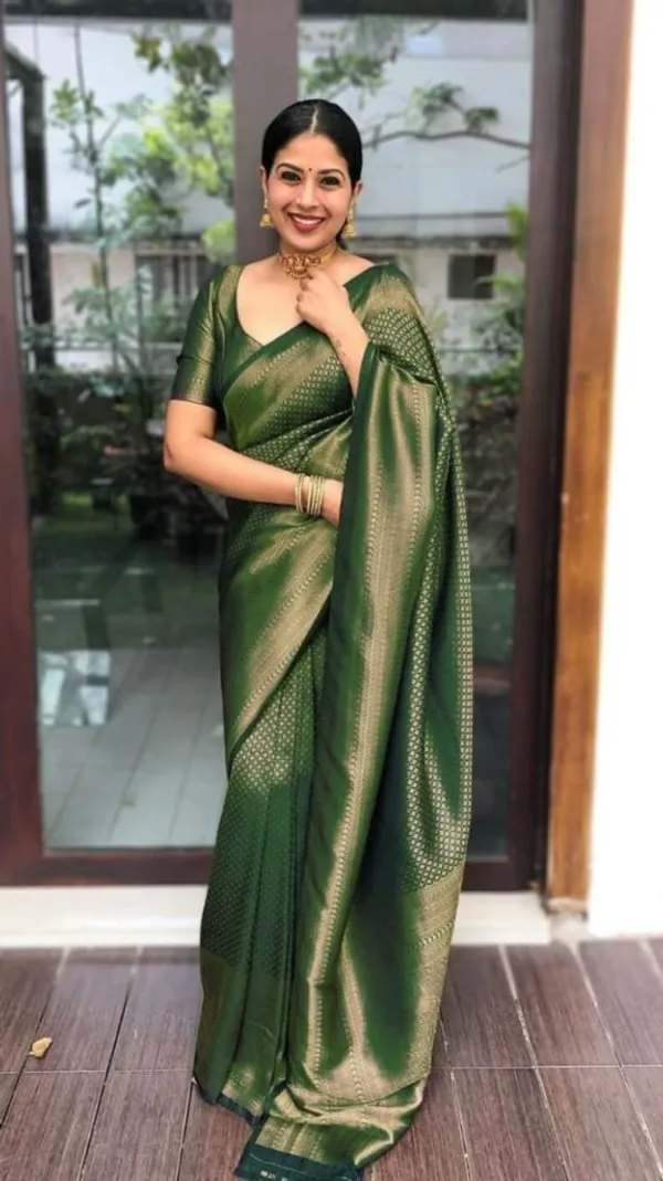 Green_Soft_Lichi_Silk_Saree_For_Women