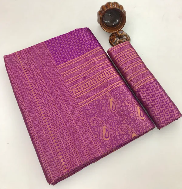 Purple_Soft_Lichi_Silk_Saree_For_Women