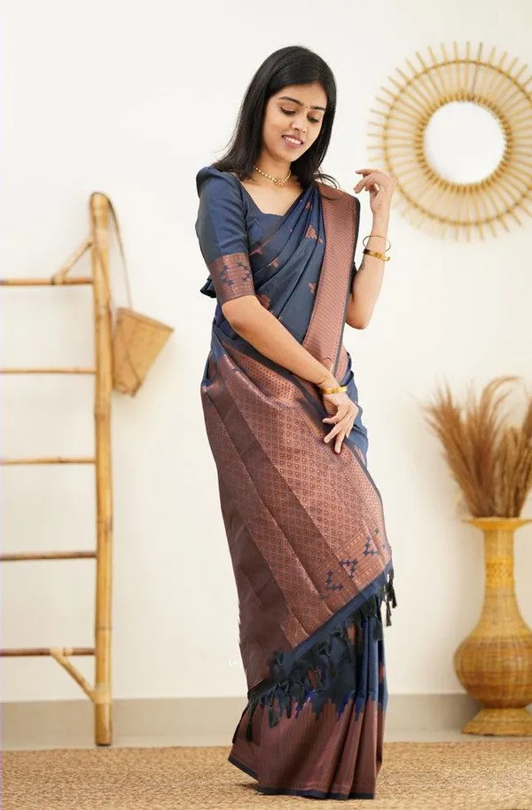 Black_Soft_Lichi_Silk_Saree_For_Women