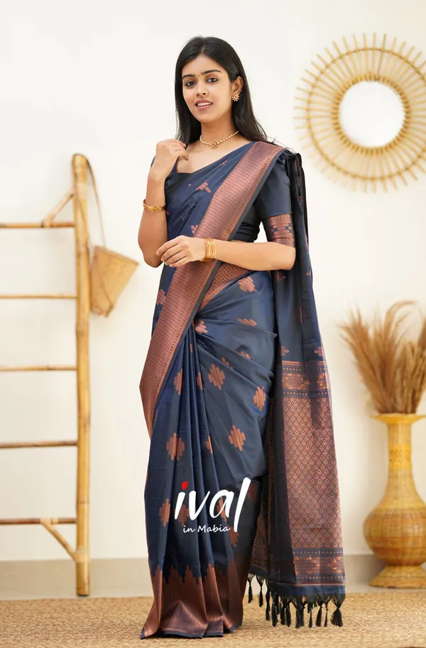 Navy_Blue_Soft_Lichi_Silk_Saree_For_Women