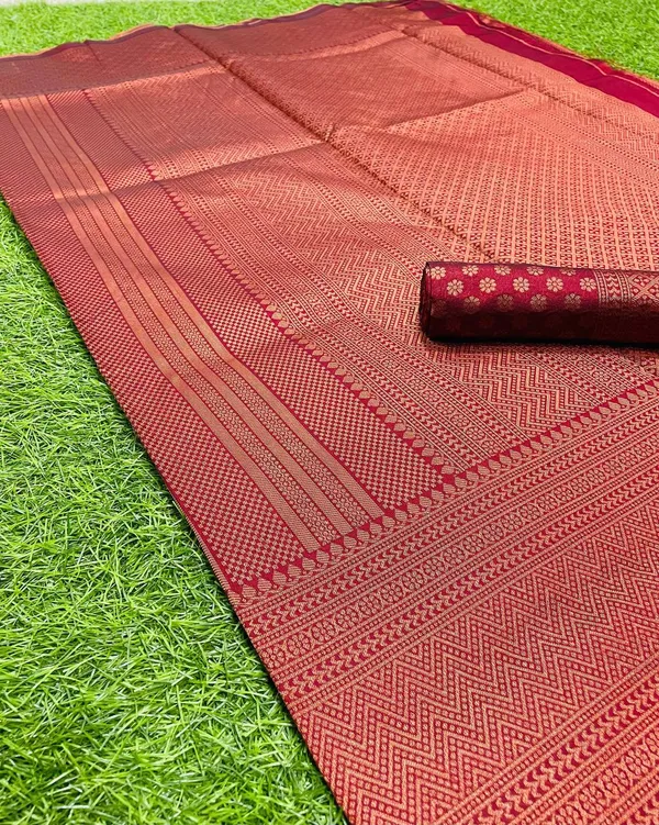 Maroon_Soft_Lichi_Silk_Saree_For_Women