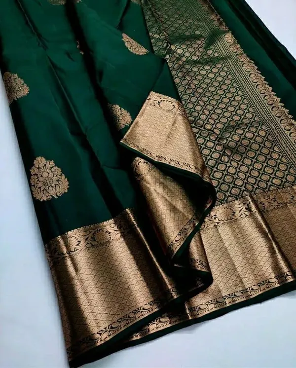 Green_Soft_Lichi_Silk_Saree_For_Women