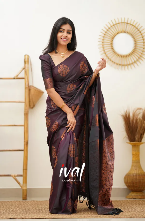 Wine_Soft_Lichi_Silk_Saree_For_Women