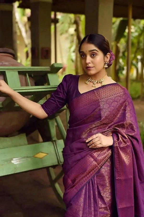 Purple_Soft_Lichi_Silk_Saree_For_Women