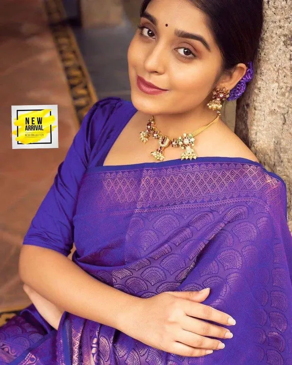 Royal_Blue_Soft_Lichi_Silk_Saree_For_Women