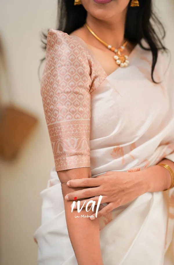 White_Banarasi_Soft_Lichi_Silk_Saree_For_Women