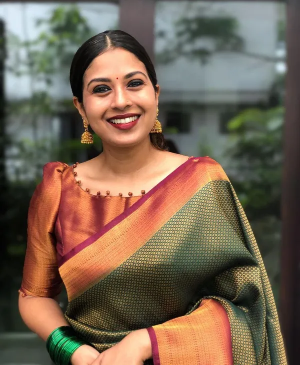 Green_Banarasi_Soft_Lichi_Silk_Saree_For_Women