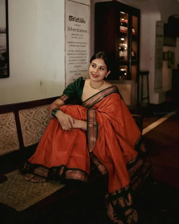 Peach_Saree_For_Women