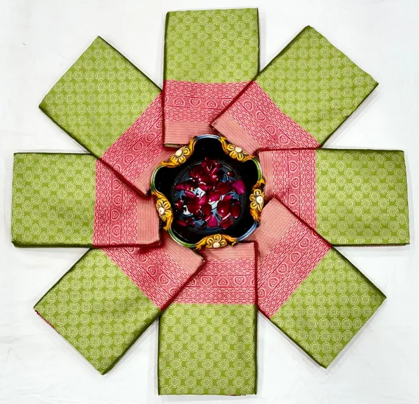 Green-Pink_Saree_For_Women