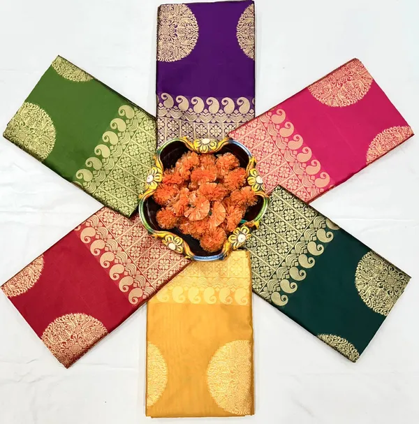 Green_Saree_For_Women