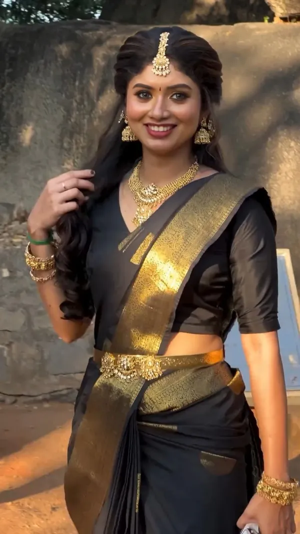Black_Saree_For_Women