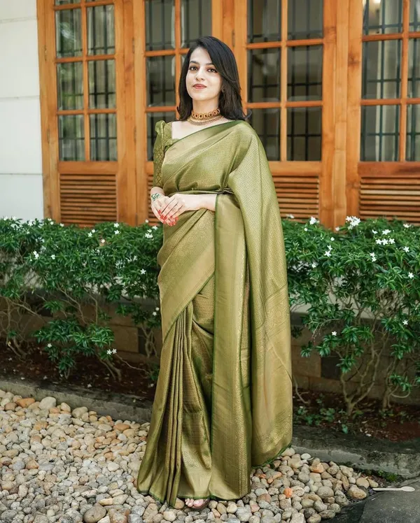 Mehndi_Saree_For_Women
