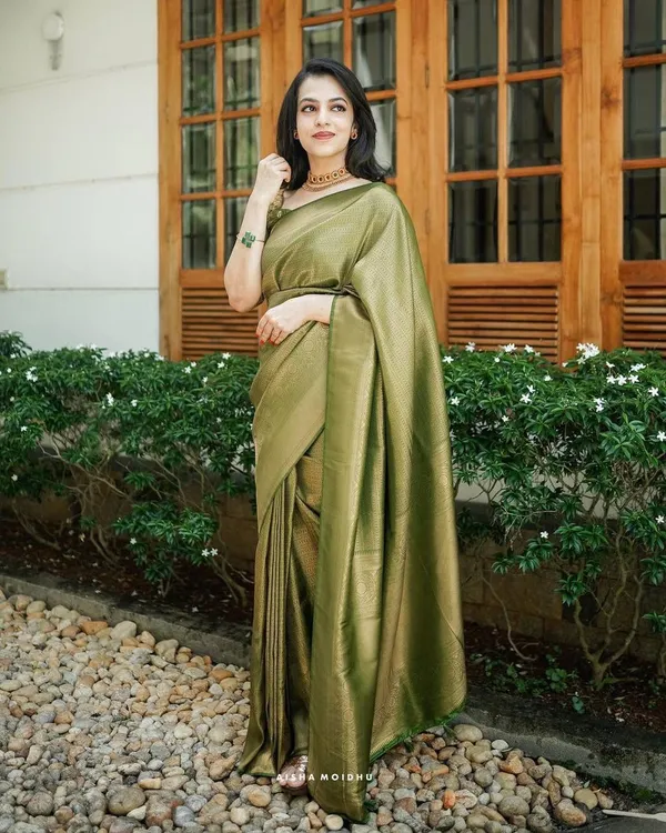 Mehndi_Saree_For_Women