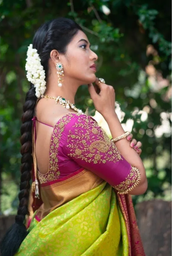 Green_Saree_For_Women