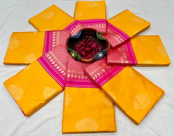 Yellow_Saree_For_Women