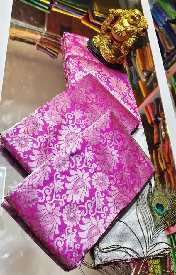 Pink_Saree_For_Women