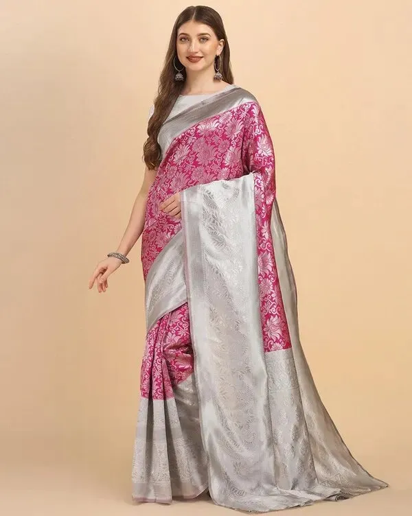 Red_Saree_For_Women