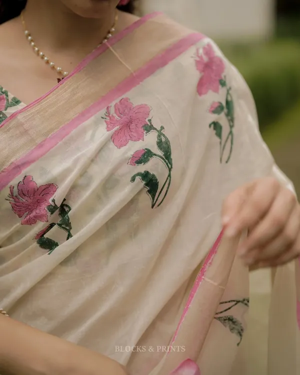 Off_White_Linen_Cotton_Saree_For_Women
