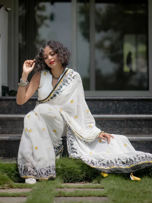 White_Linen_Cotton_Saree_For_Women