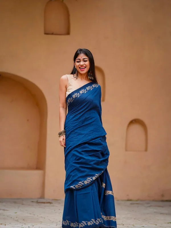 Blue_Linen_Cotton_Saree_For_Women