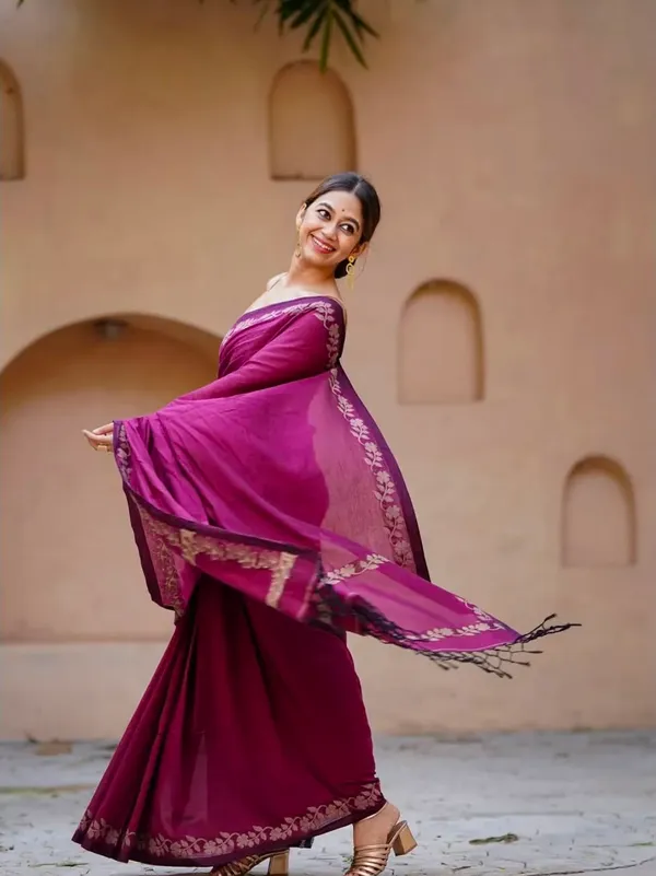 Pink_Linen_Cotton_Saree_For_Women
