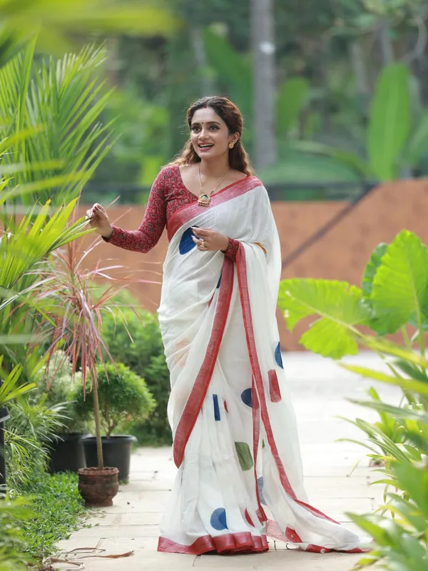White_Linen_Cotton_Saree_For_Women