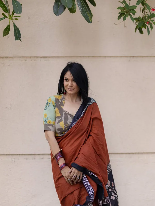 Rust_Premium_Linen_Cotton_Saree_For_Women