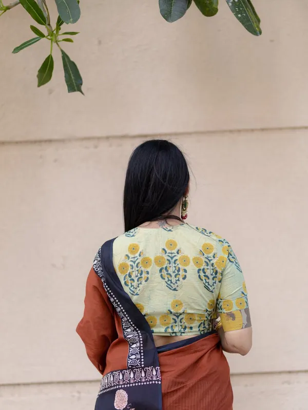 Rust_Premium_Linen_Cotton_Saree_For_Women