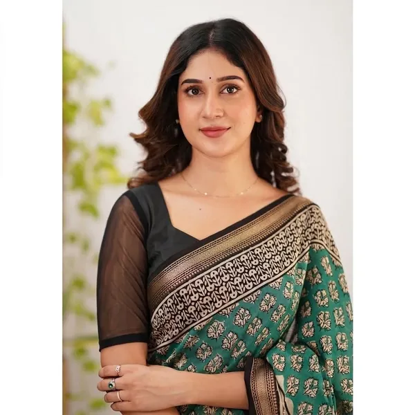 Green_Premium_Linen_Cotton_Saree_For_Women