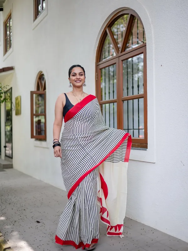 White_Premium_Linen_Cotton_Saree_For_Women