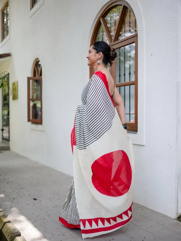 White_Premium_Linen_Cotton_Saree_For_Women