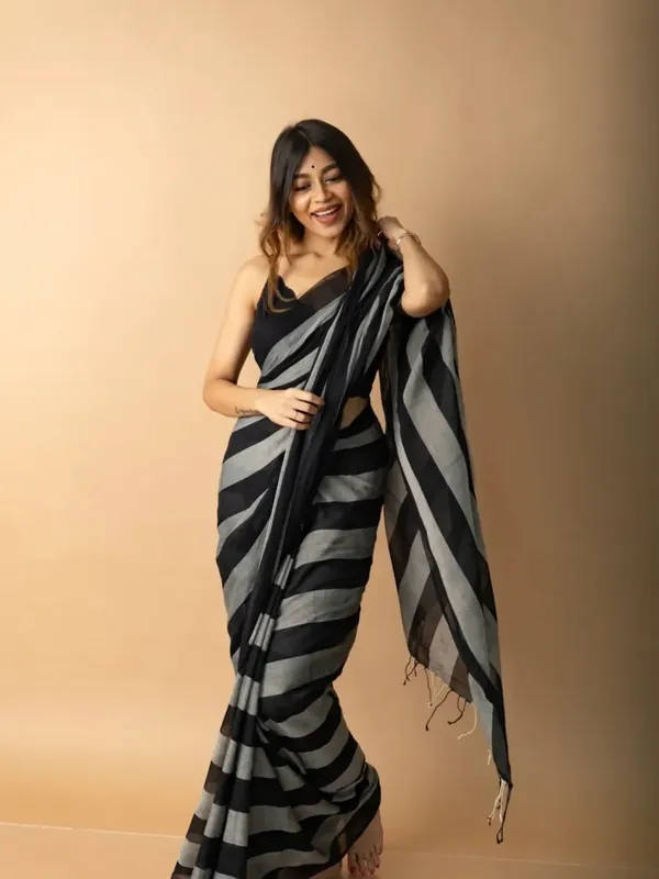 Black_Premium_Linen_Cotton_Saree_For_Women