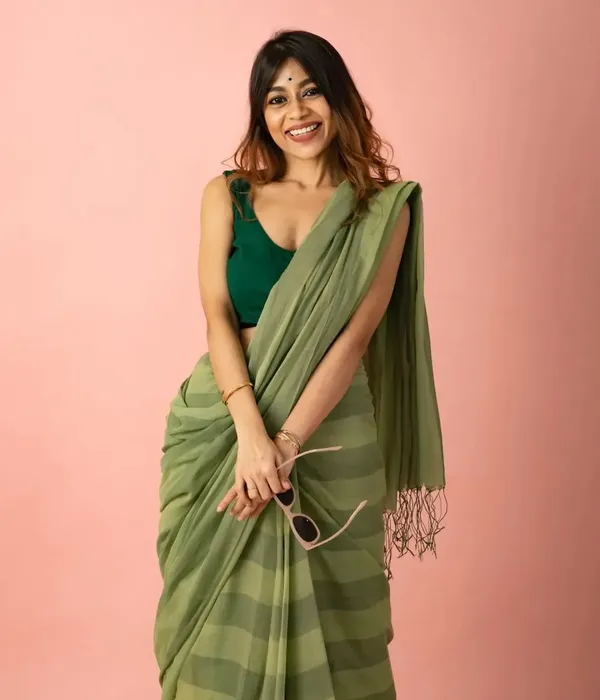 Green_Premium_Linen_Cotton_Saree_For_Women