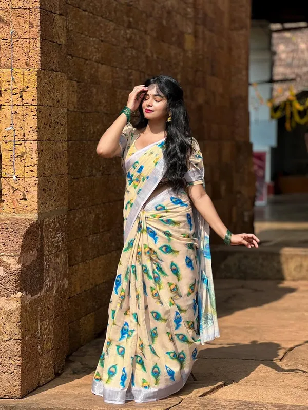 Cream_Premium_Linen_Cotton_Saree_For_Women
